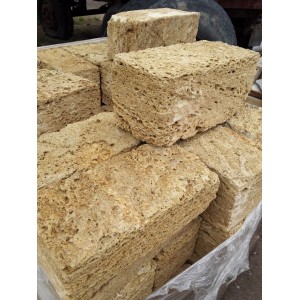 Bloki, tufa, 40 x 20 x 20 cm, gab.